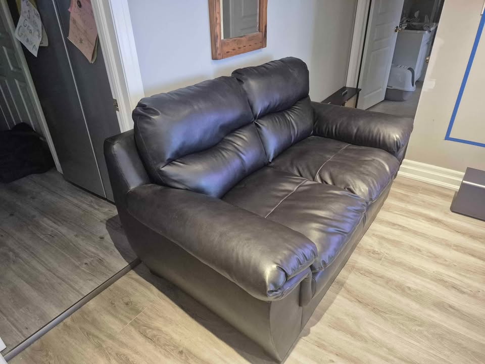 Loveseat - photo 2