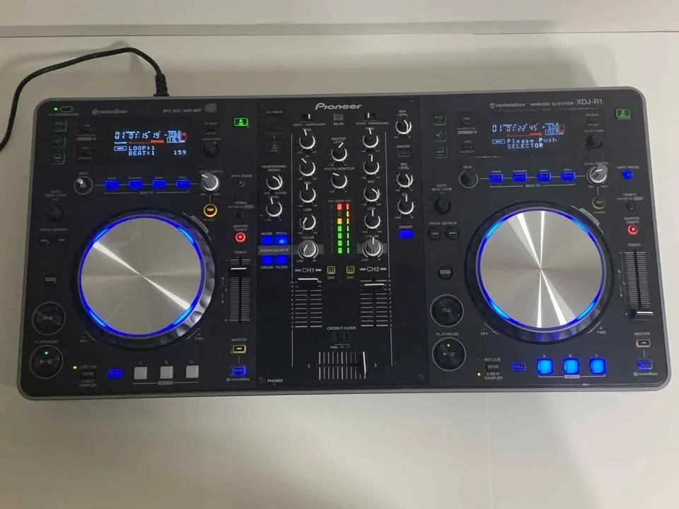 Pioneer DJ XDJ-R1 Wireless DJ System image indicator(4)
