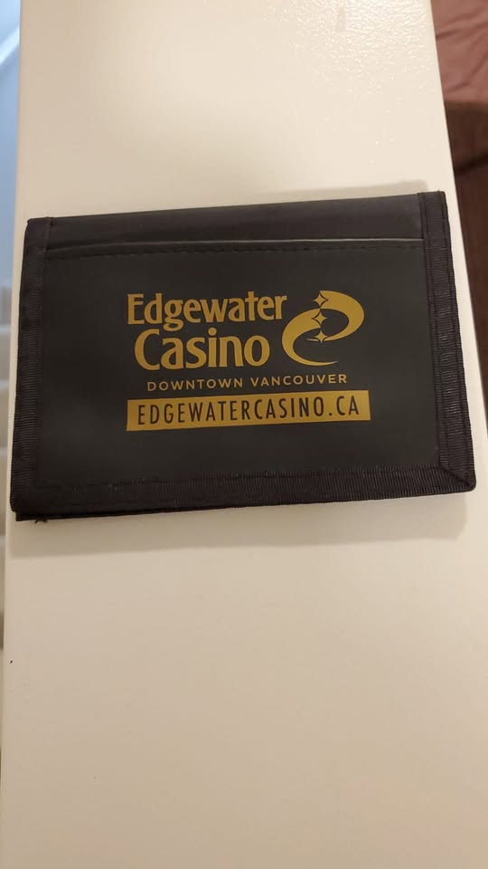 Edgewater Casino Velcro Wallet (never been used) - photo 2