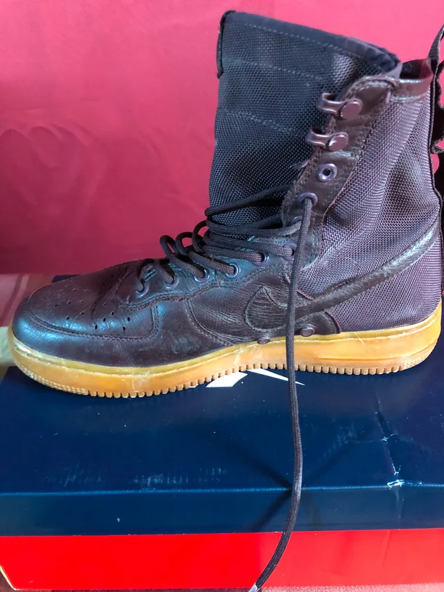 Nike SF Air Force 1 Burgundy/Gum - Size 10.5 image indicator(7)