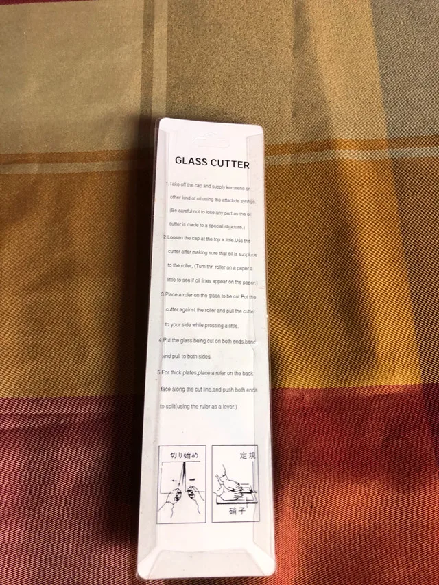 Tile Spacers and Glass Cutters image indicator(2)