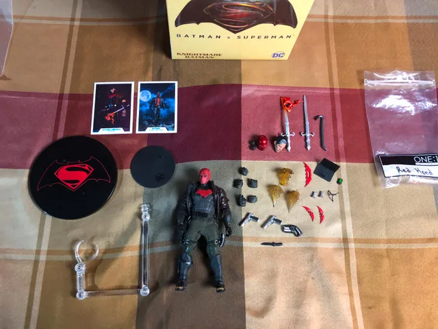 Mezco Red Hood (Custom) image indicator(3)