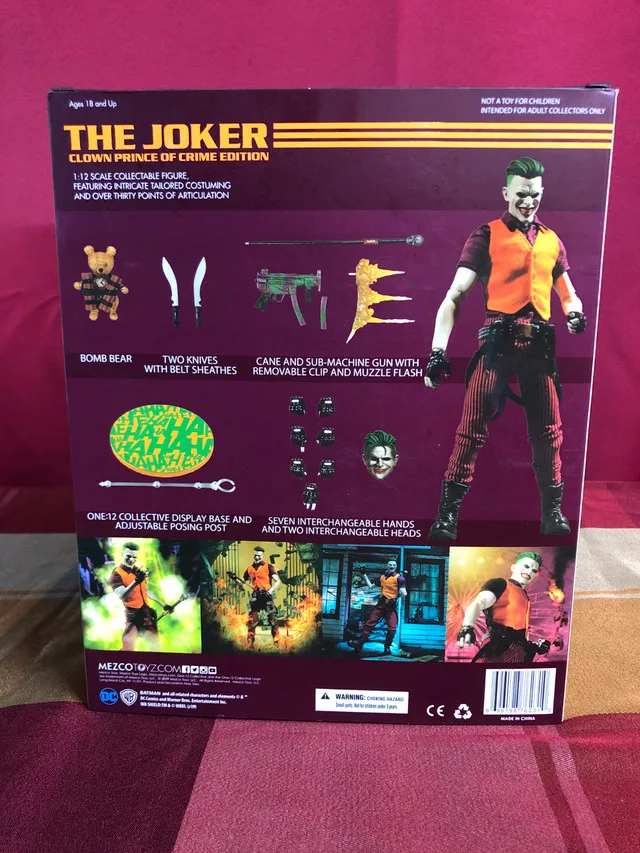 Mezco Joker Crown Prince of Crime (with extras) image indicator(3)