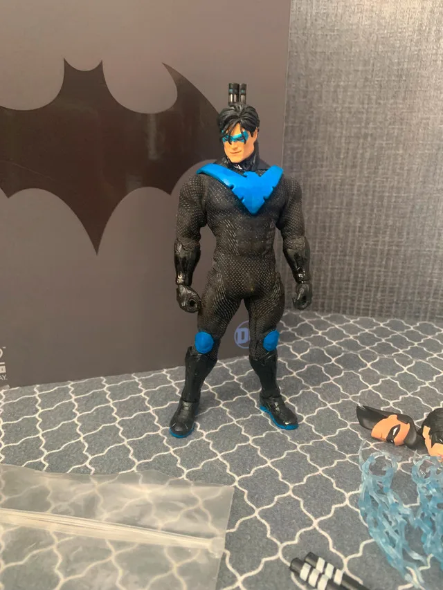Mezco Nightwing & Batcycle (Custom) thumbnail