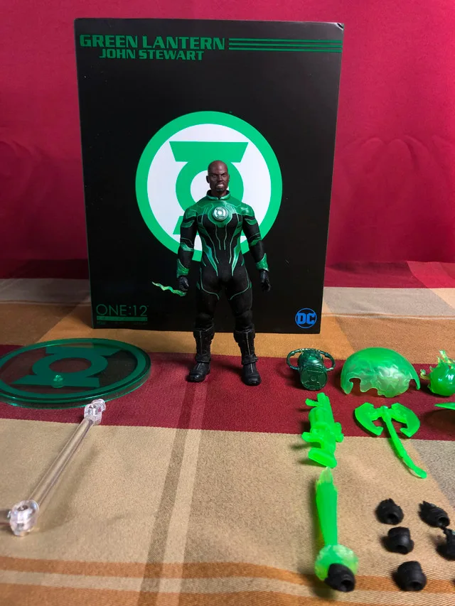 Mezco Green Lantern (John Stewart) image indicator(9)