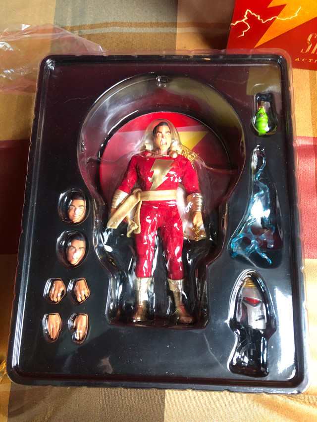 Mezco/Popmart-Gong SHAZAAM - photo 4