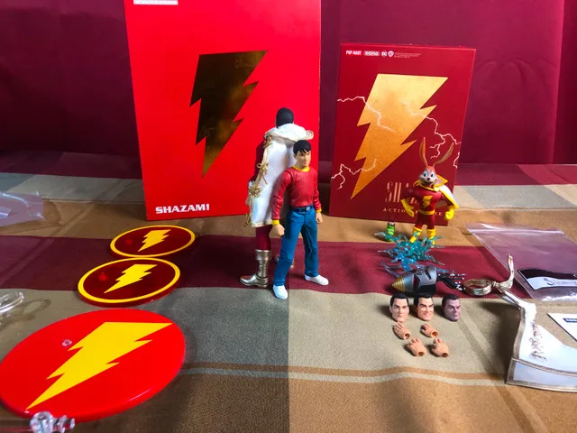 Mezco/Popmart-Gong SHAZAAM image indicator(10)
