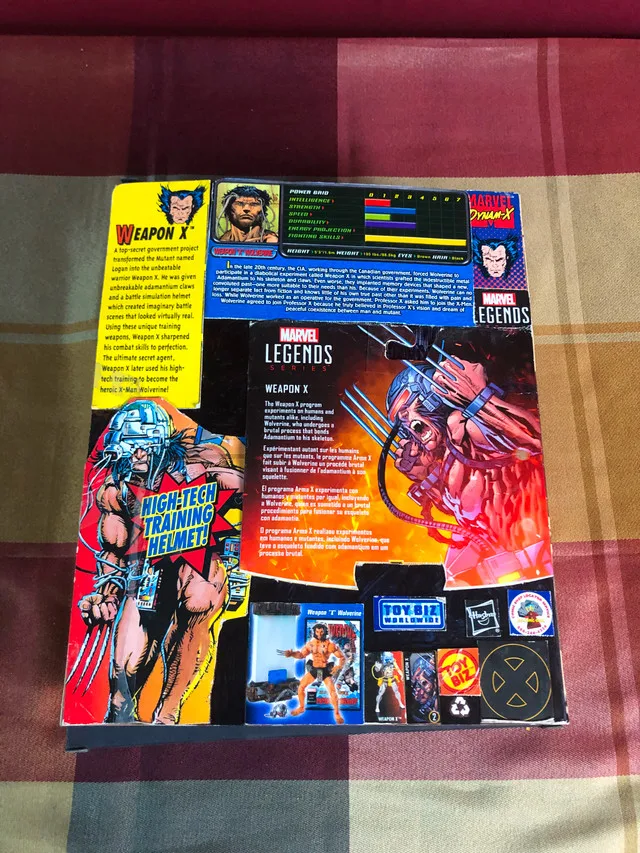 Mezco Weapon X Wolverine (custom) image indicator(2)