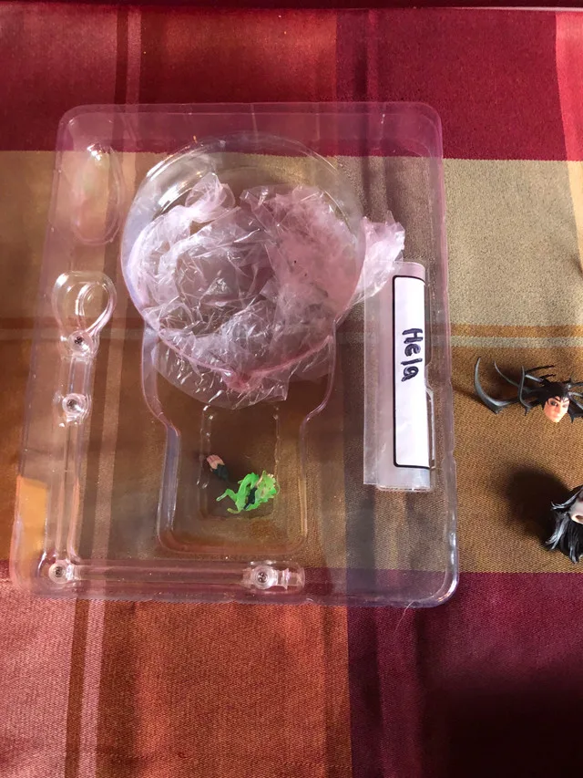 Mezco Hela image indicator(6)