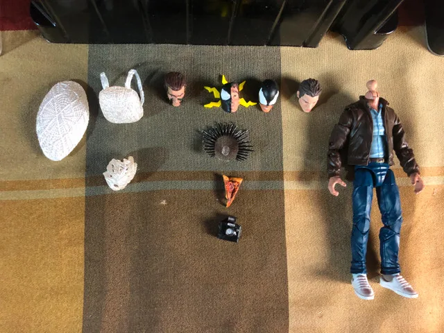 Mezco Symbiote Spider-Man image indicator(7)