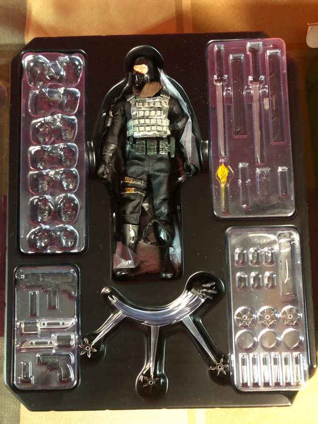 Mezco Snake Eyes - photo 4