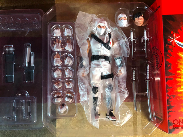 Mezco Storm Shadow - photo 4