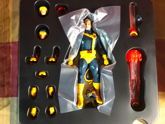 Mezco Cyclops - photo 4