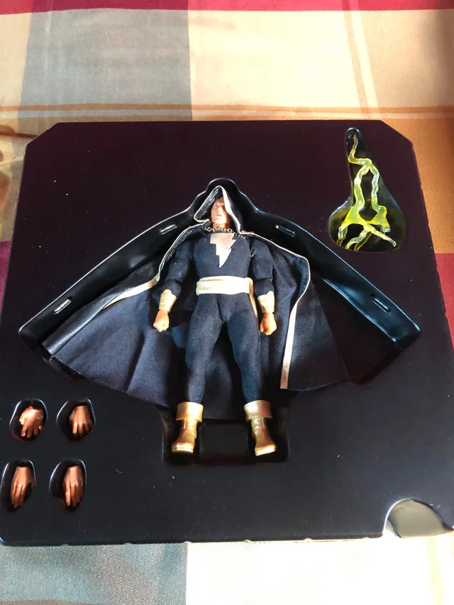Mezco Black Adam image indicator(3)
