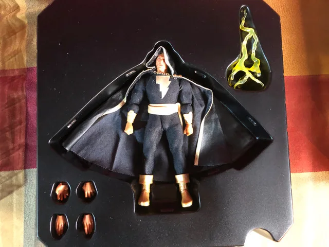 Mezco Black Adam image indicator(4)