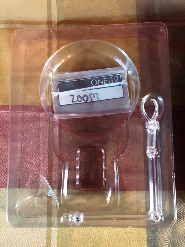 Mezco Zoom image indicator(6)