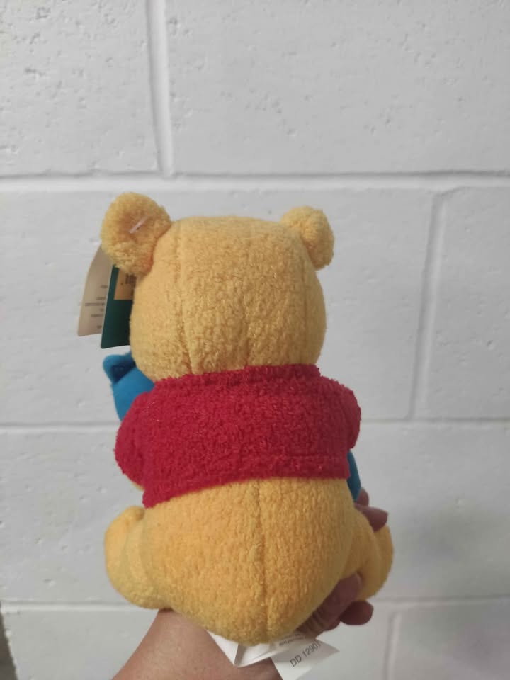 Winnie the Pooh plush - photo 2