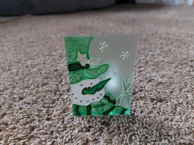 Winter Snow Collection by Avon - Tealight Holders image indicator(4)