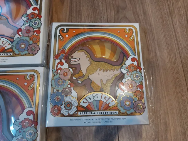 COACH x Sephora Makeup & Brush Collection image indicator(4)