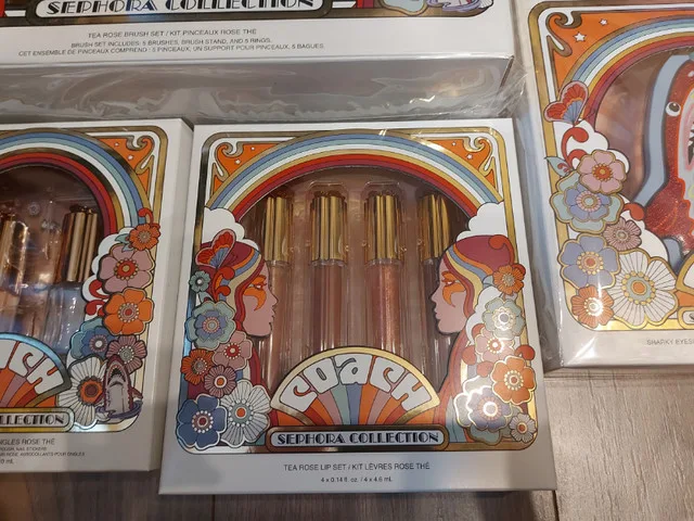 COACH x Sephora Makeup & Brush Collection image indicator(7)