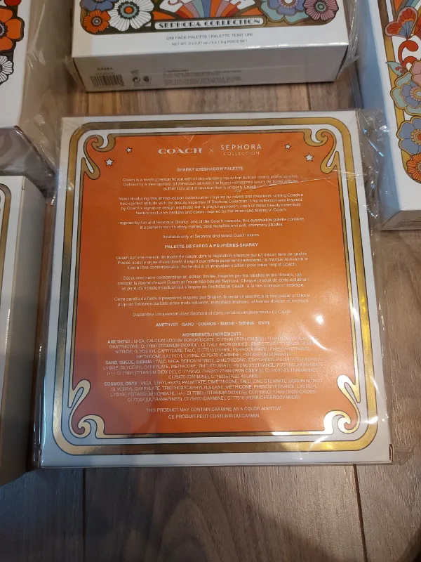 COACH x Sephora Makeup & Brush Collection image indicator(8)