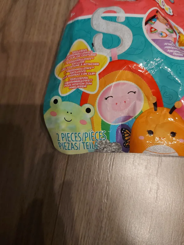 Roblox & Squishville Blind Bags - Sealed image indicator(3)