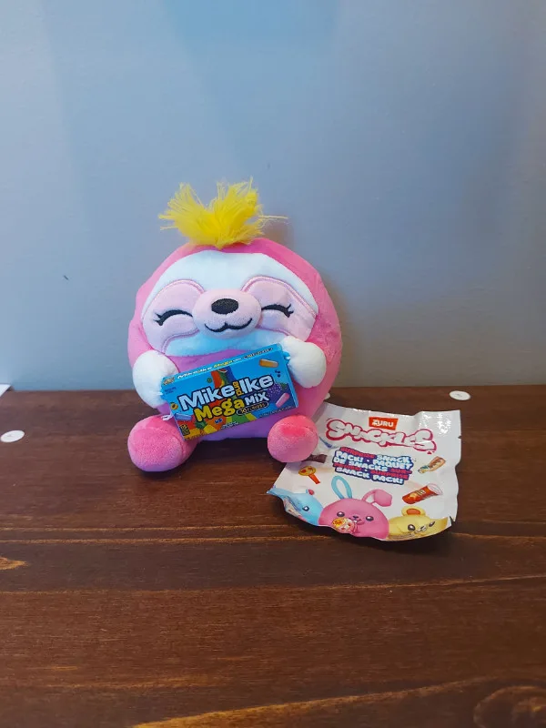 Snackle Wave 2 - Susie the Mike & Ike Slough