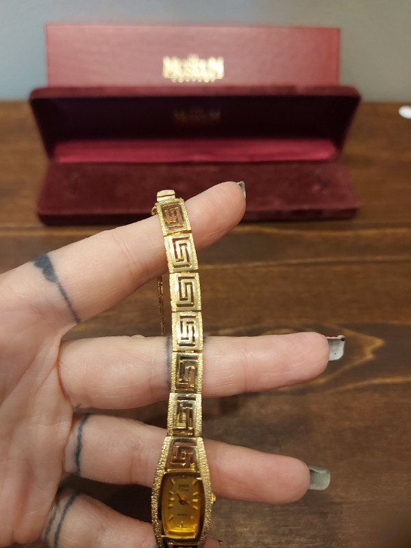 14K Gold Ladies Greek Key Watch by The Museum Company - photo 3