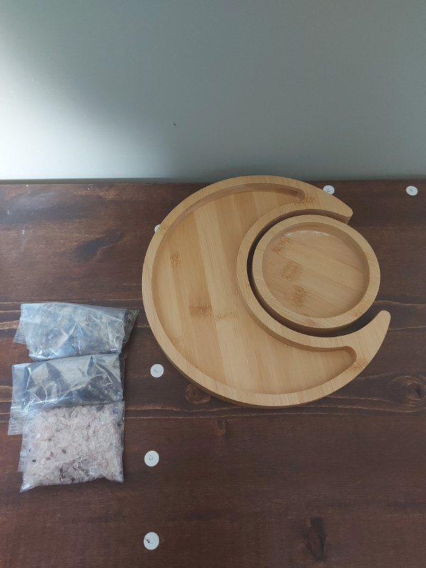 Wood Moon/Sun Crystal Holder w/Chips - photo 2