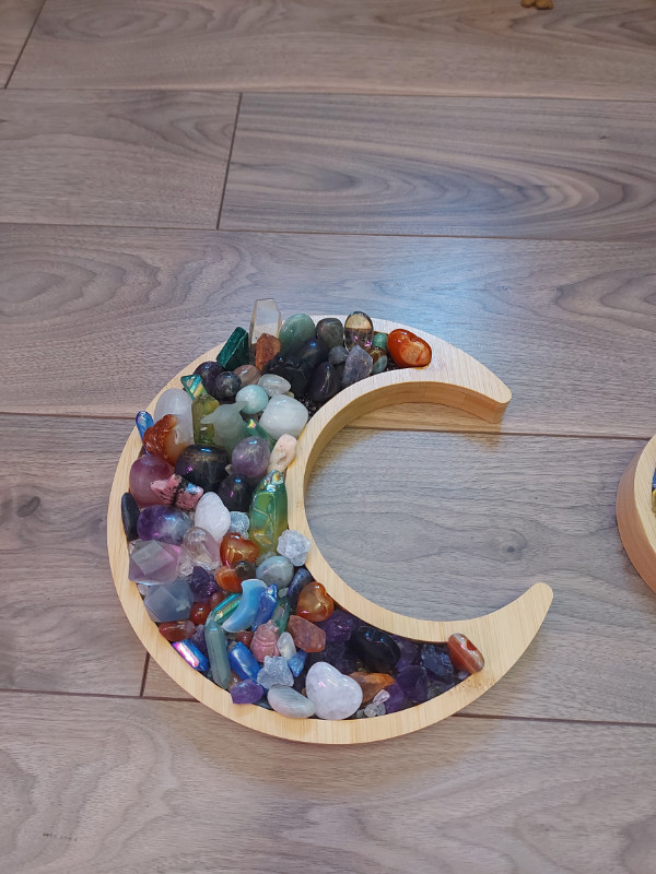 Wood Moon/Sun Crystal Holder w/Chips - photo 3