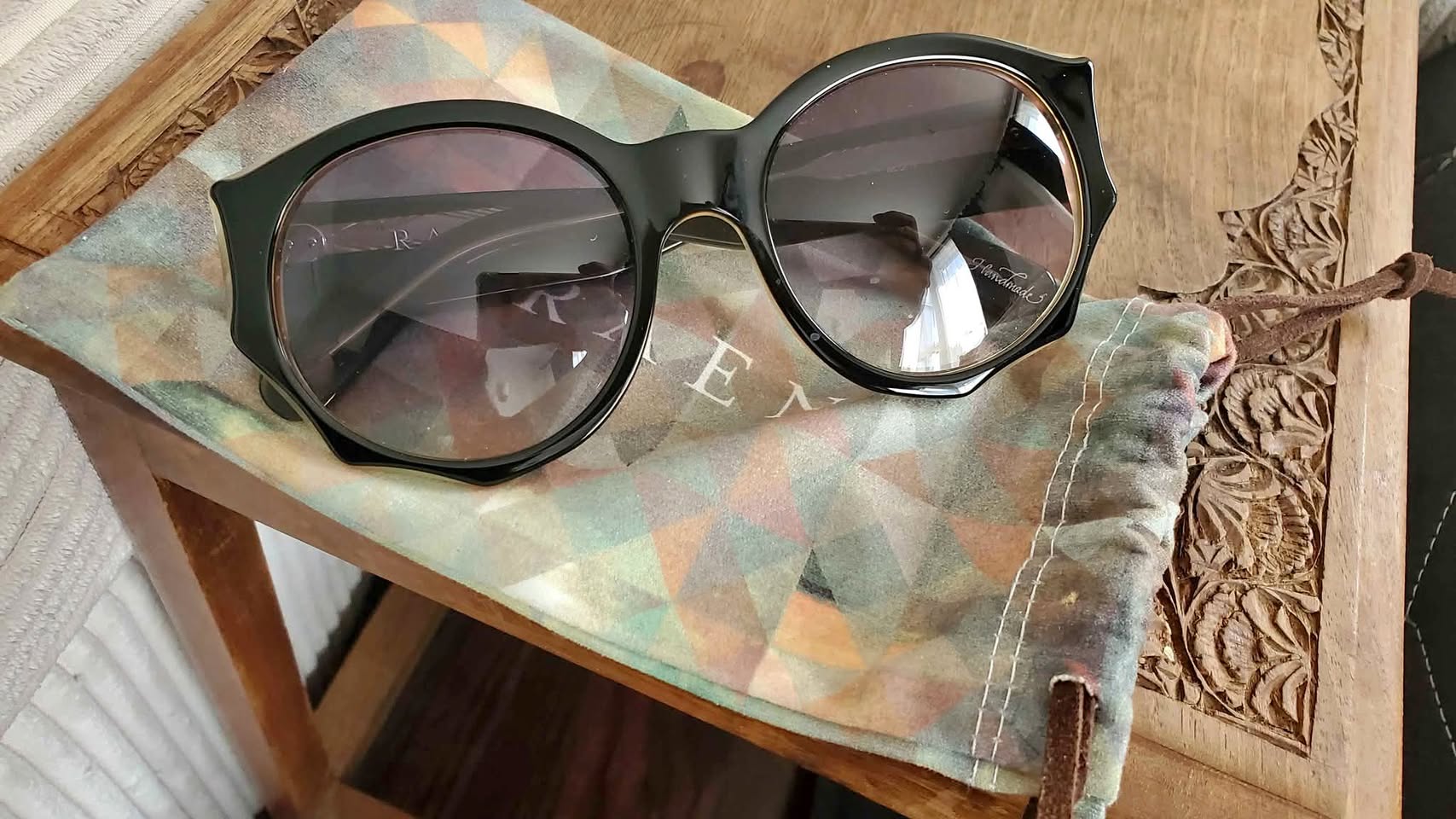 NEW- vintage RAEN Acorn Sunglasses