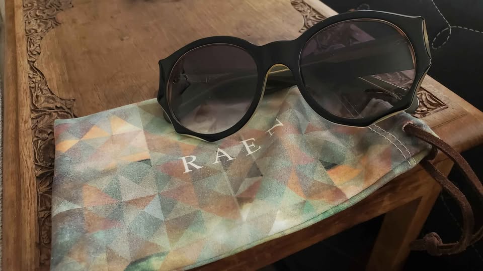 NEW- vintage RAEN Acorn Sunglasses - photo 2