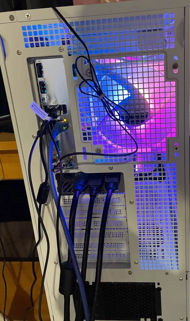 Gaming PC image indicator(3)