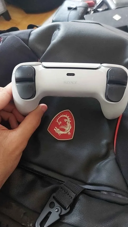 Ps5 DualSense Wireless Rarely Used Controller image indicator(3)