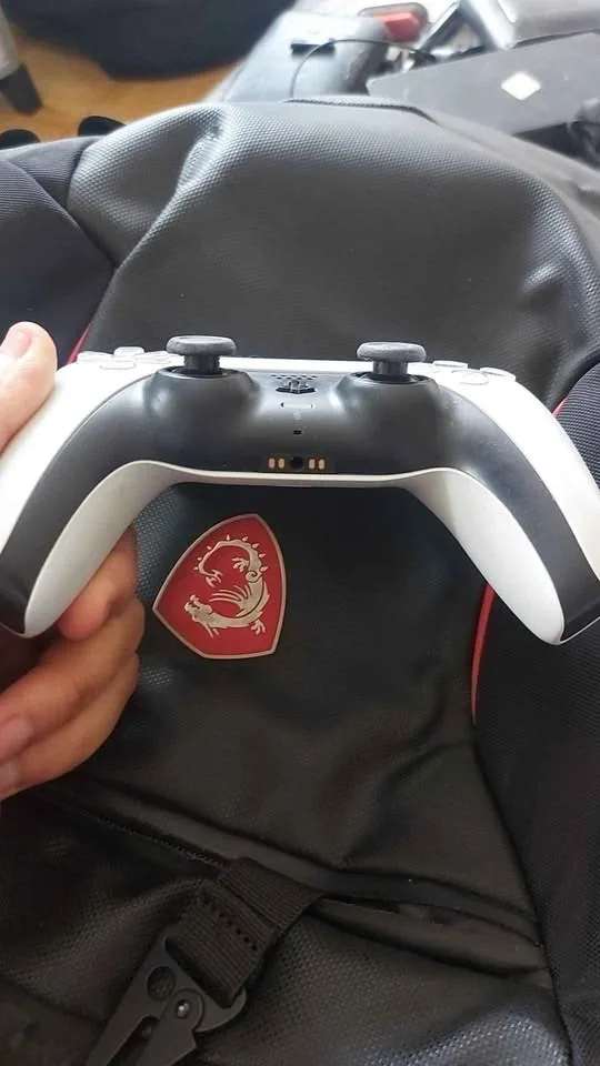 Ps5 DualSense Wireless Rarely Used Controller image indicator(4)