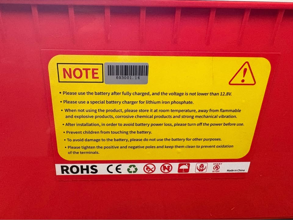 Lithium iron phosphate deep cycle battery- 12v 200h rechargeable - photo 4