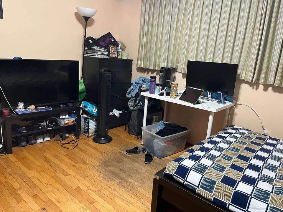 Private room for rent - photo 3