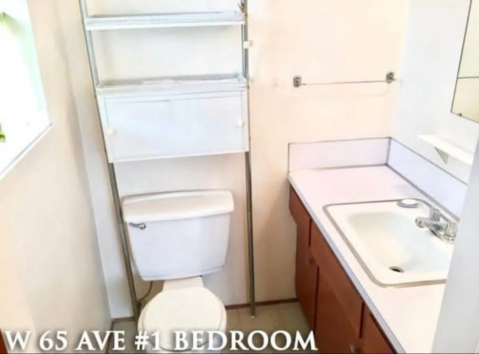 Private room for rent image indicator(7)