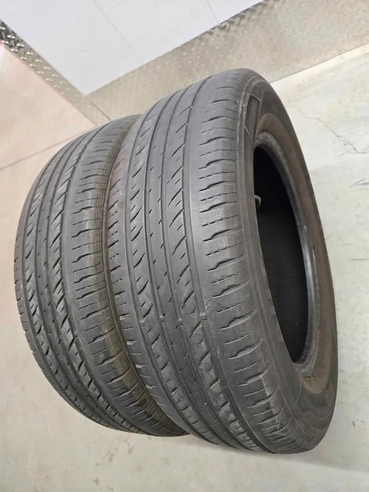 Two used tires- 225/65R17 image indicator(3)