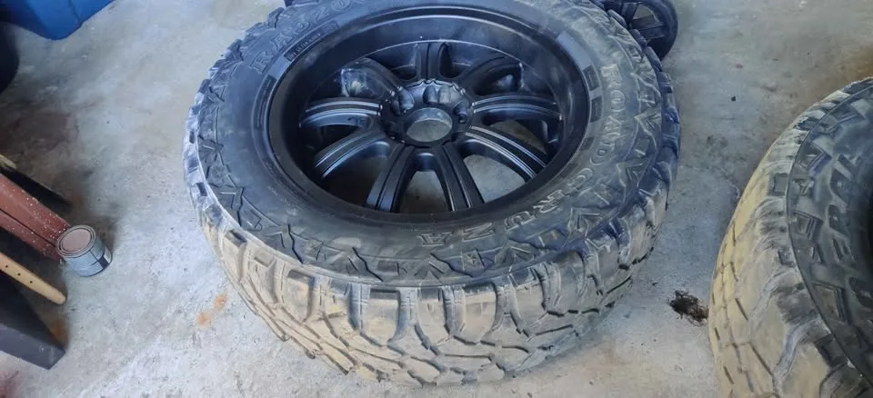 20 inch rims with mud tires image indicator(5)