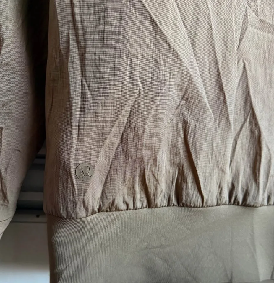 Lululemon Non-Stop Bomber jacket size 6 image indicator(9)