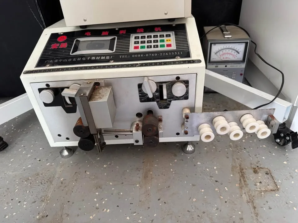 Automatic wire stripping machine image indicator(2)