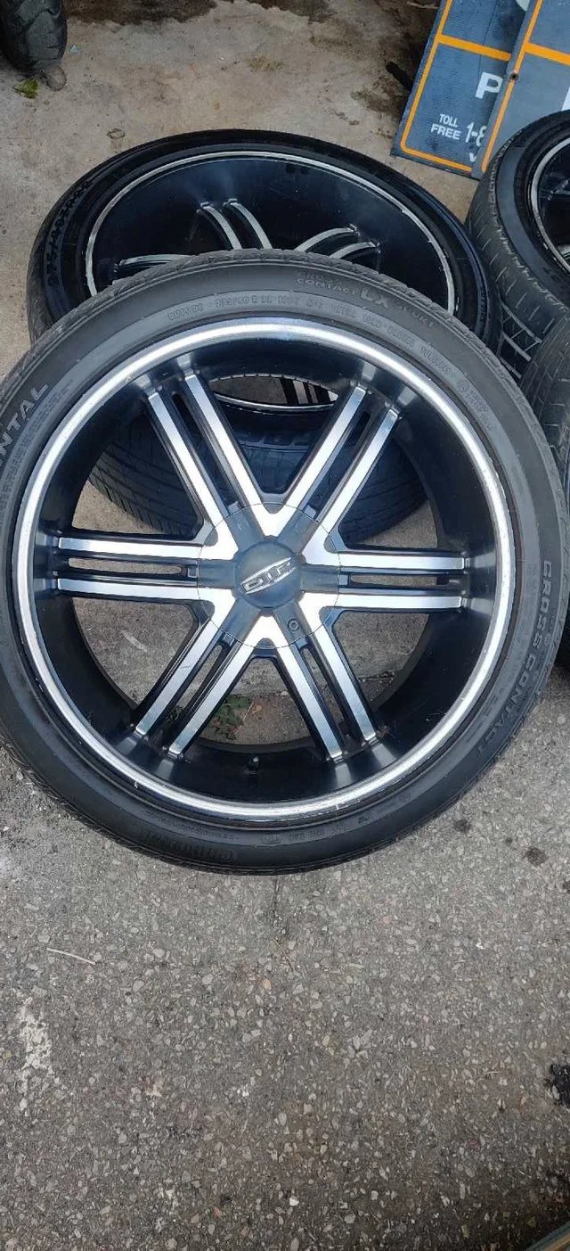 22 inch rims with tires 6x139 and 6x135 image indicator(5)
