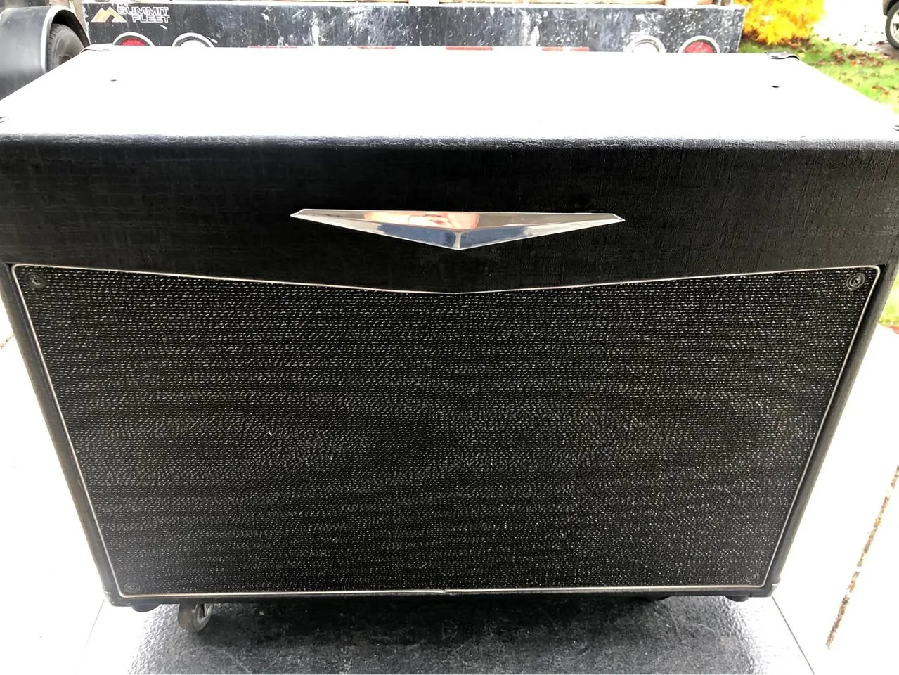 Create 2 12 speaker Cabinet thumbnail