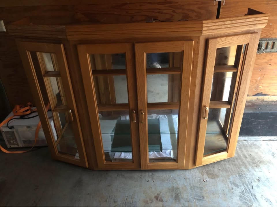 Oak China Cabinet - photo 2