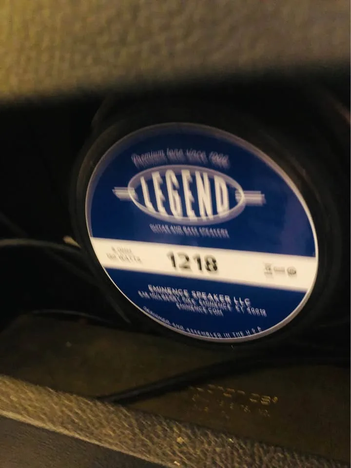 Traynor Custom Valve 40 image indicator(5)