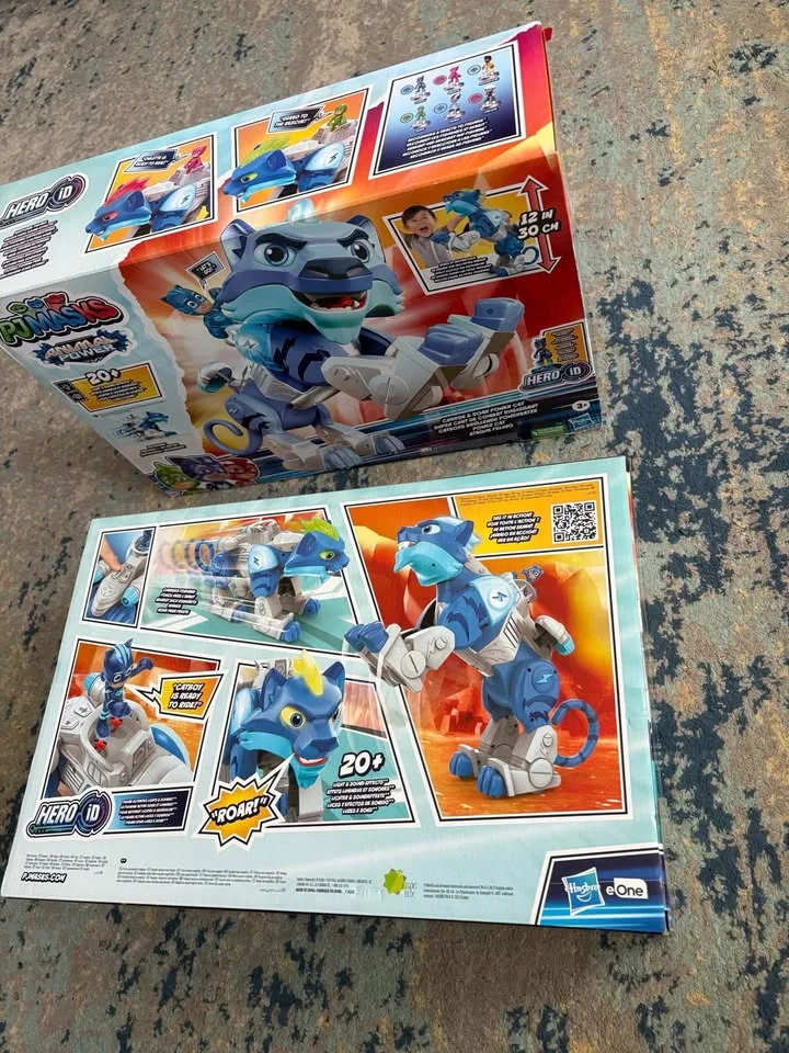 Brand new PJ Masks Animal Power Charge and Roar Power Cat toy image indicator(3)