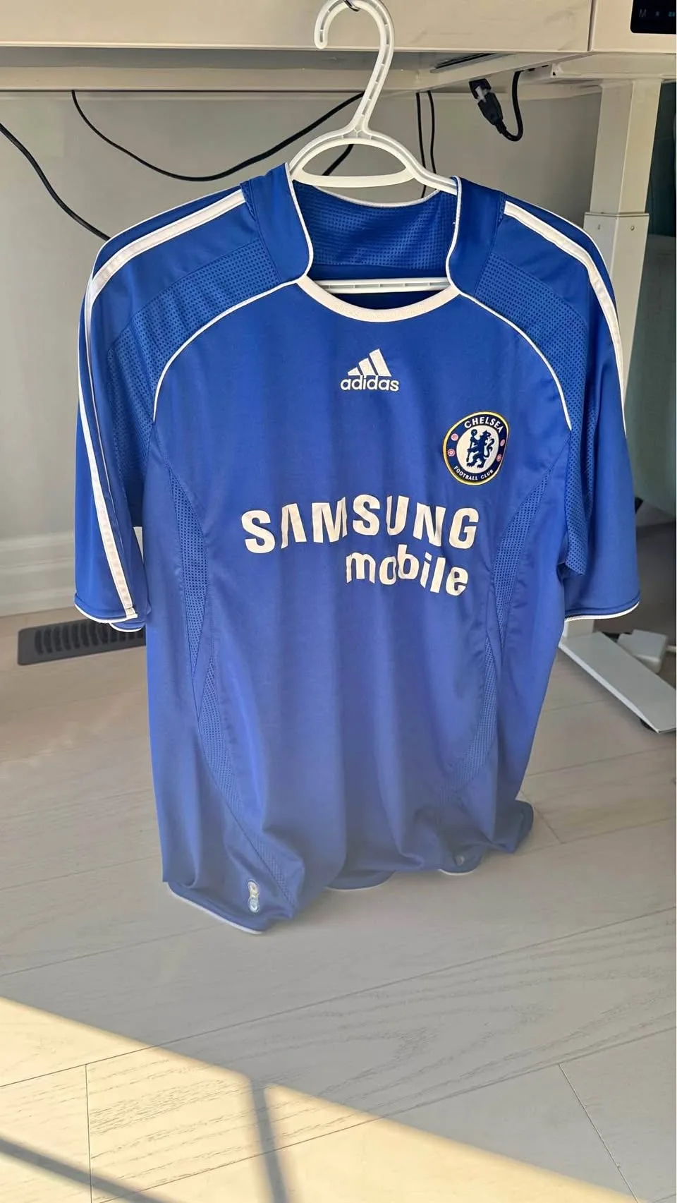 Authentic Chelsea football club jersey - large size thumbnail