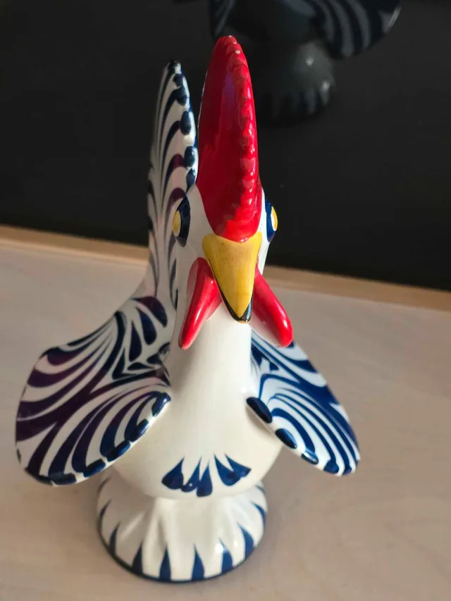 Hand painted portuguese rooster image indicator(2)