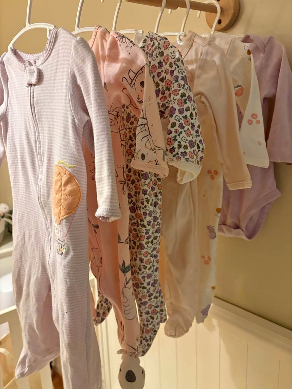 Baby girl sleepers bundle 6-9 months + free item